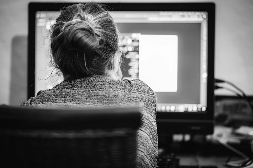 Features overview illustration with productivity icons